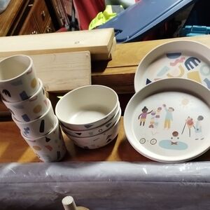 Colorful Kids Dinnerware Set